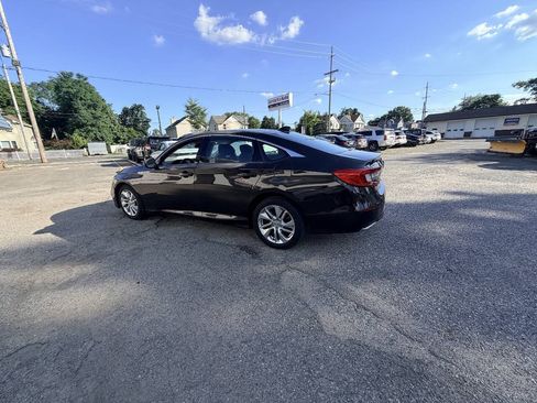 Used 2018 Honda Accord LX image 26