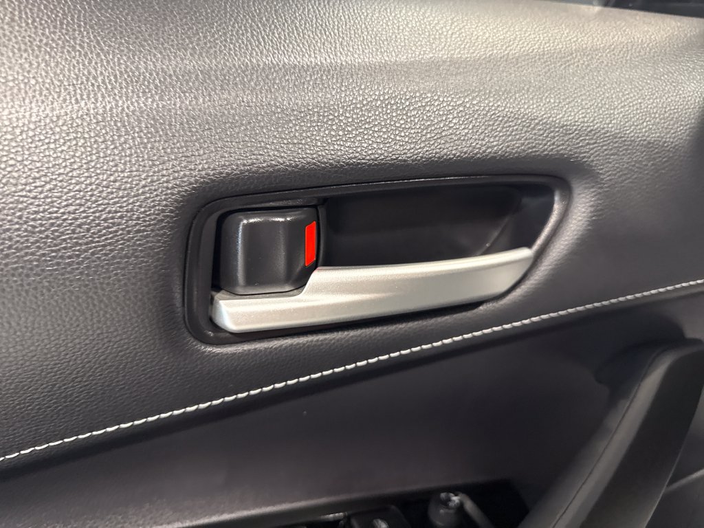 Used 2022 Toyota Corolla SE FWD image 27