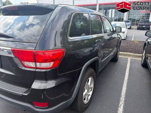 Used 2013 Jeep Grand Cherokee Laredo RWD image 6