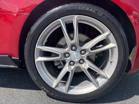 Used 2021 Chevrolet Camaro LT w/ Technology Package RWD image 13