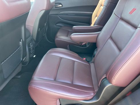 Used 2024 Dodge Durango GT image 11