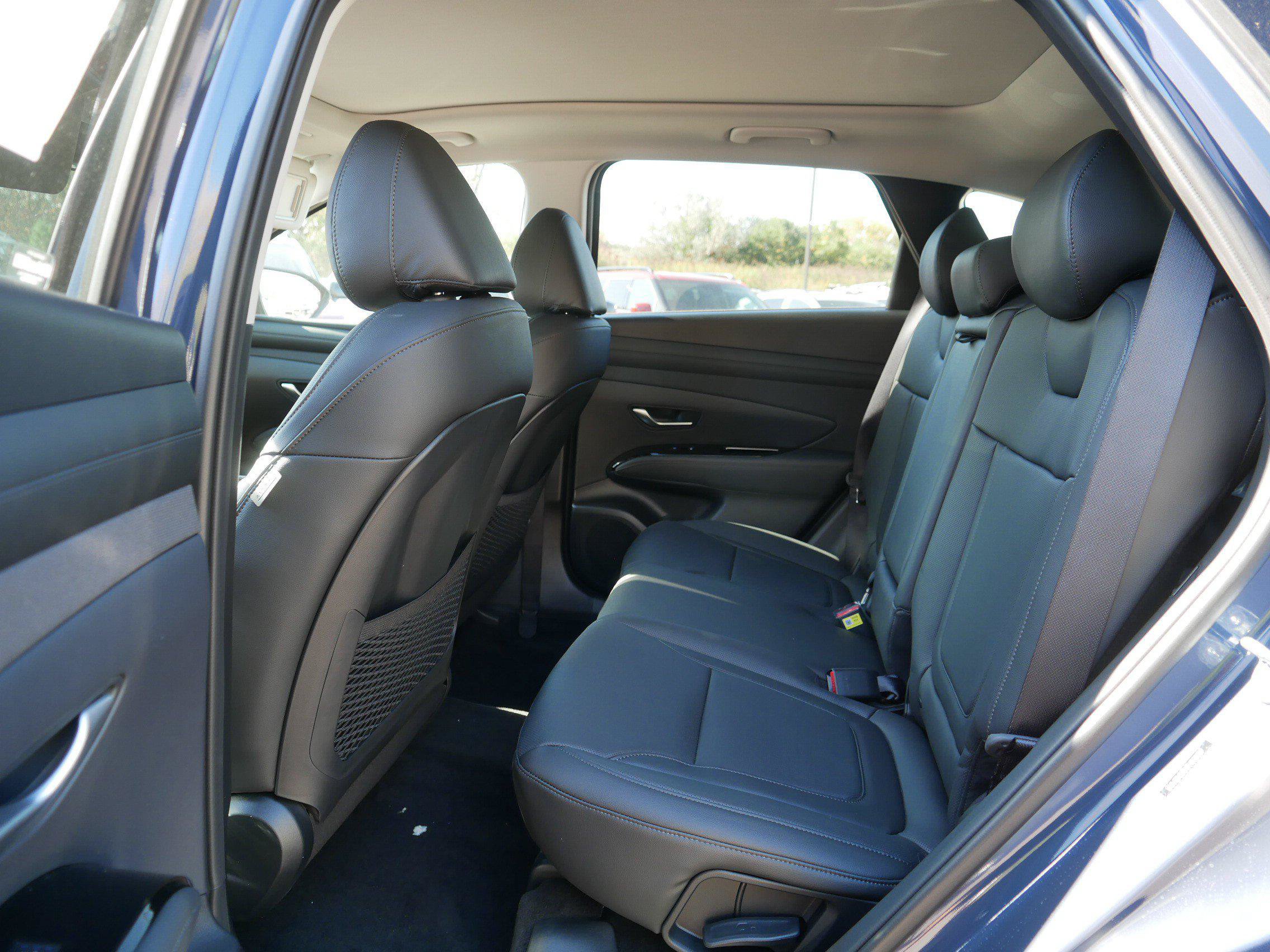 New 2026 Hyundai Tucson Limited AWD/4WD image 6