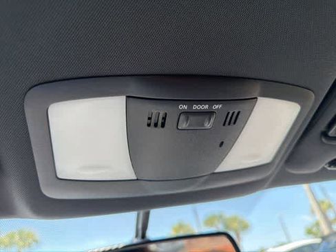 Used 2015 Nissan 370Z w/ Sport Package image 20