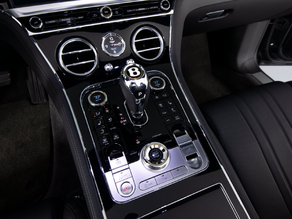 Used 2020 Bentley Continental GT AWD/4WD image 25
