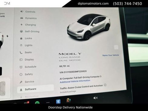 Used 2021 Tesla Model Y Long Range AWD/4WD image 33