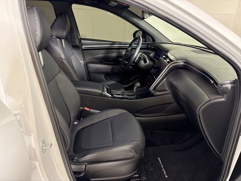 Used 2023 Hyundai Santa Cruz Limited AWD/4WD image 19