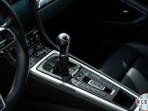 Used 2017 Porsche 911 Carrera S RWD image 12