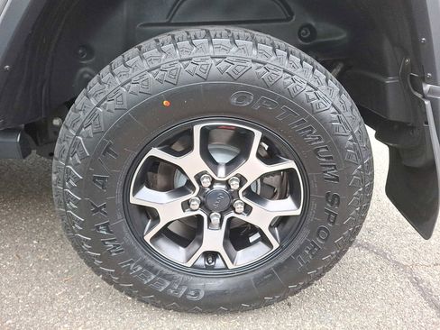 Used 2018 Jeep Wrangler Unlimited Rubicon image 7