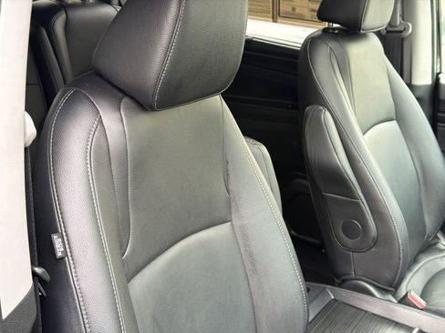 Used 2021 Honda Odyssey Touring image 12