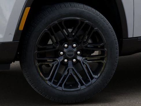 New 2026 Jeep Grand Wagoneer Limited image 8