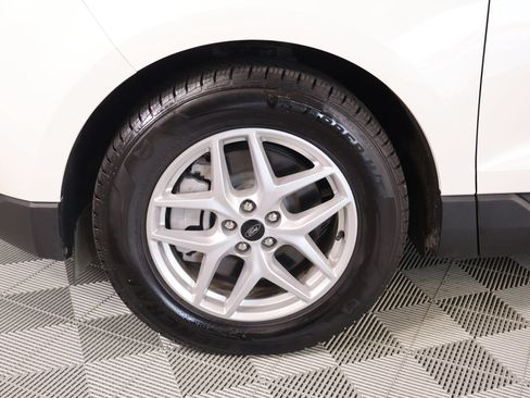 Used 2024 Ford Edge SEL w/ Convenience Package AWD/4WD image 17