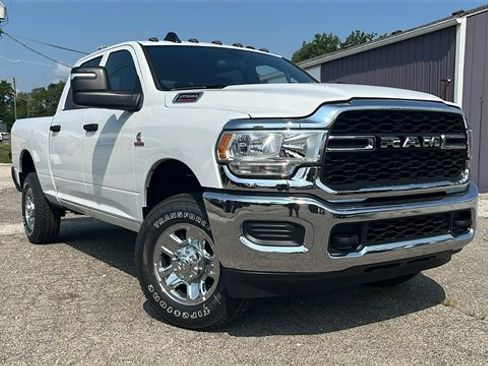 Used 2024 RAM 2500 Tradesman w/ Chrome Appearance Group image 1