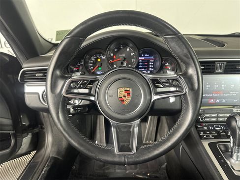 Used 2017 Porsche 911 Carrera image 21