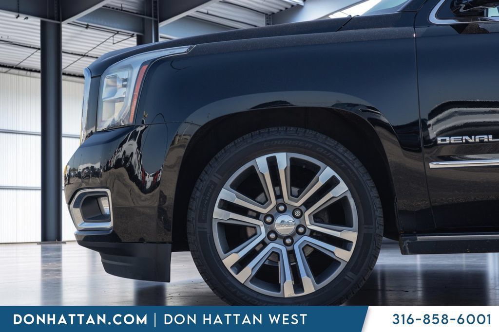 Used 2019 GMC Yukon Denali w/ Denali Ultimate Package AWD/4WD image 31