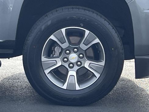 Used 2018 Chevrolet Colorado Z71 image 33