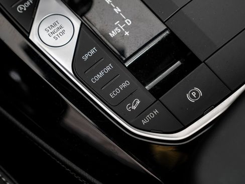 Used 2024 BMW X4 xDrive30i image 30