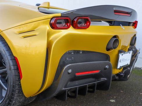 Certified 2023 Ferrari SF90 Spider image 64