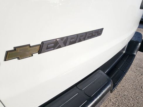 Used 2023 Chevrolet Express 2500 w/ Driver Convenience Package image 39