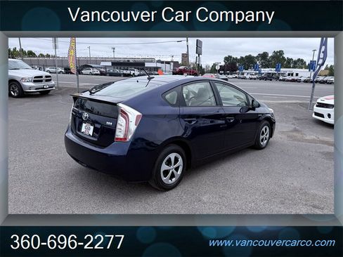 Used 2012 Toyota Prius Three w/ Solar Roof Pkg FWD image 7