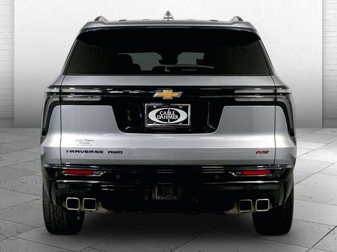 Used 2024 Chevrolet Traverse RS w/ LPO, Floor Liner Package AWD/4WD image 3