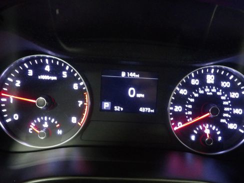 Used 2021 Kia Forte LXS FWD image 15