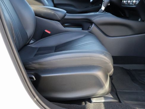 Certified 2023 Honda HR-V EX-L image 10