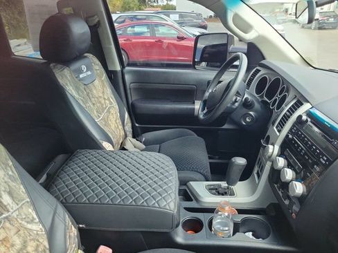Used 2007 Toyota Tundra SR5 w/ TRD Off-Road Pkg RWD image 3