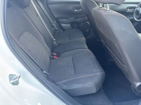 Used 2023 Honda HR-V Sport image 44