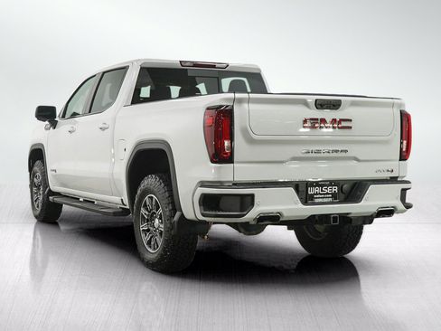 Used 2024 GMC Sierra 1500 AT4 w/ AT4 Preferred Package AWD/4WD image 3