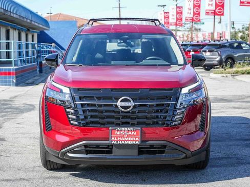 New 2026 Nissan Pathfinder SV image 3