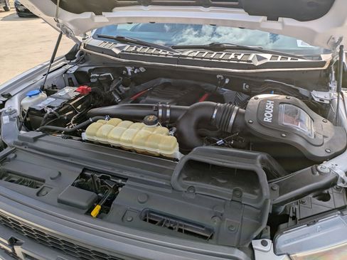 Used 2019 Ford F150 Raptor w/ Equipment Group 802A Luxury image 28