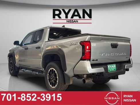 Used 2024 Toyota Tacoma TRD Off-Road w/ TRD Off Road Premium Package image 15