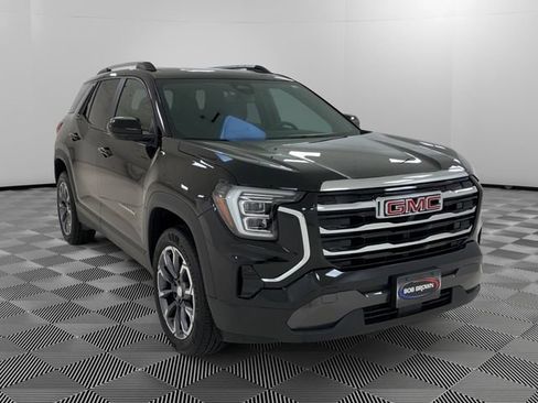 Certified 2025 GMC Terrain Elevation w/ Elevation Premium Package AWD/4WD image 7
