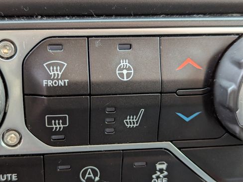 Used 2021 Jeep Wrangler Unlimited Rubicon image 25