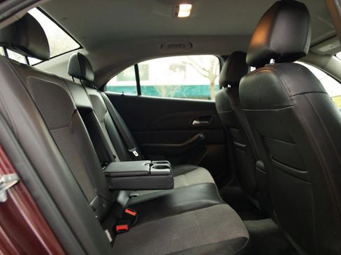 Used 2015 Chevrolet Malibu LT w/ Power Convenience Package FWD image 27