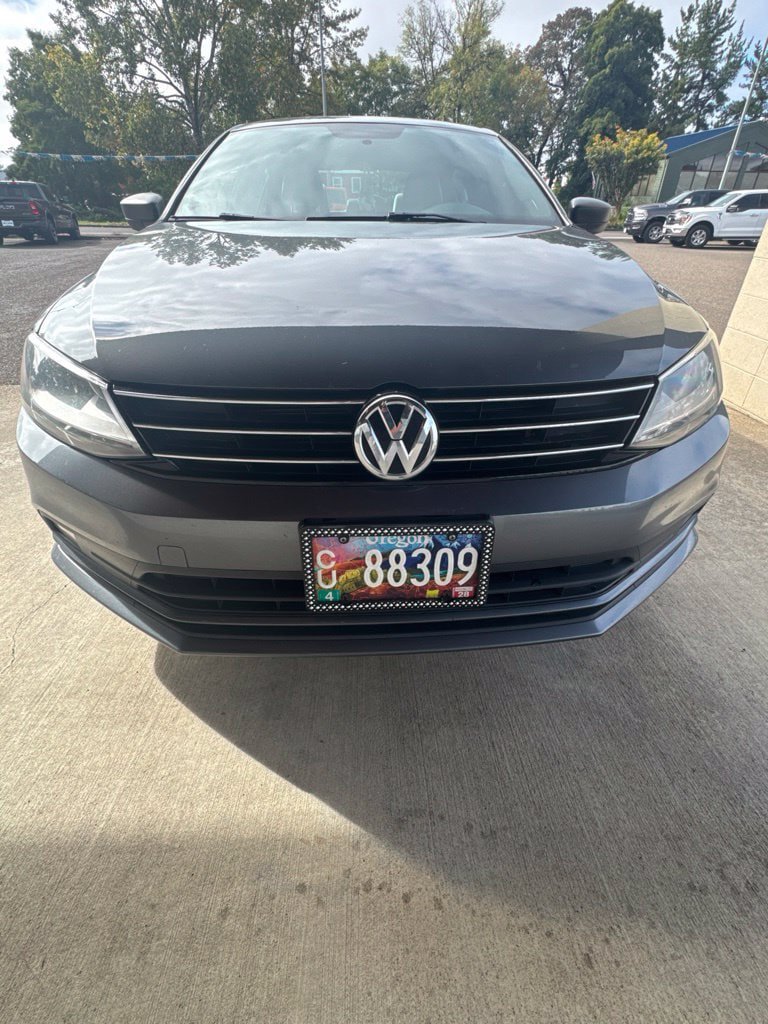 Used 2016 Volkswagen Jetta Sport FWD image 6