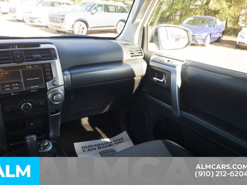 Used 2022 Toyota 4Runner SR5 image 19