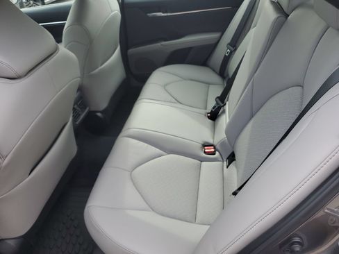 Used 2024 Toyota Camry XLE w/ Cold Weather Package FWD image 12
