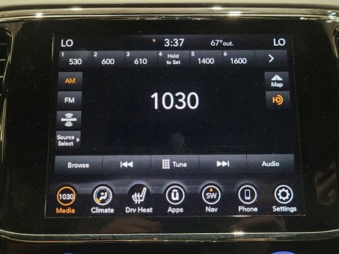 Used 2021 Jeep Grand Cherokee Overland AWD/4WD image 25
