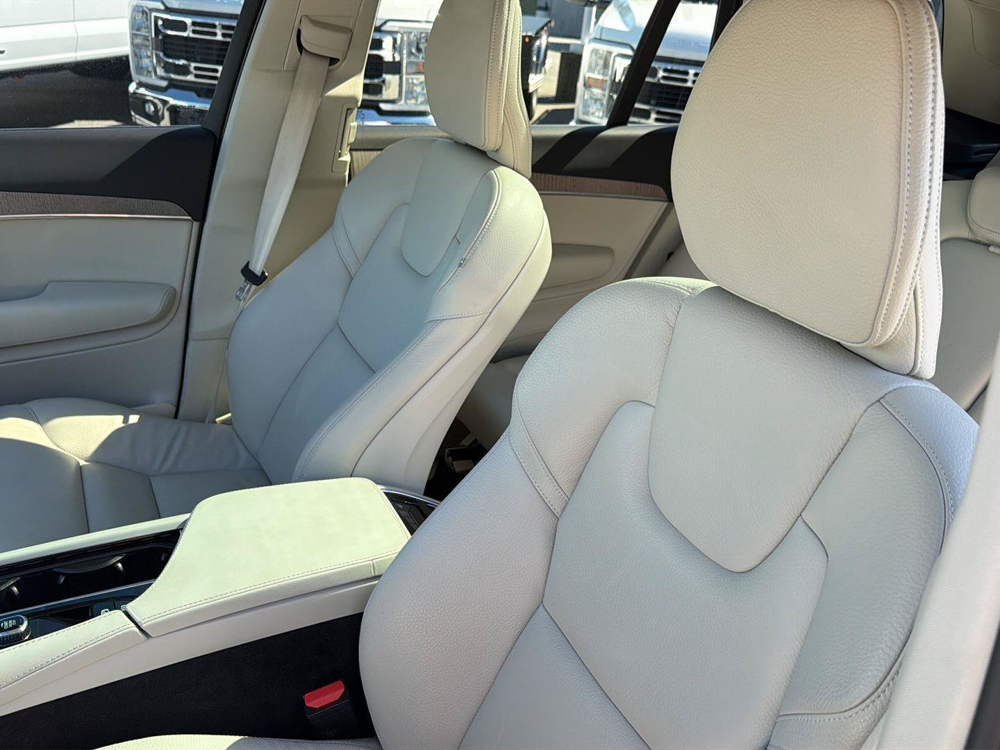 Used 2023 Volvo XC90 B6 Plus w/ Protection Package Premier AWD/4WD image 30