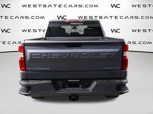 Used 2022 Chevrolet Silverado 1500 Custom w/ Safety Confidence Package RWD image 4