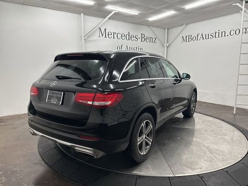 Used 2017 Mercedes-Benz GLC 300 image 7