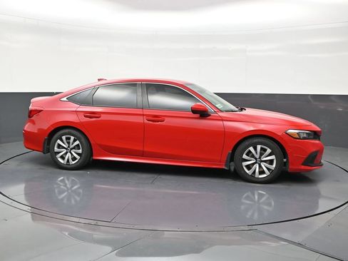 Used 2023 Honda Civic LX image 6