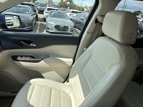 Used 2023 GMC Acadia Denali FWD image 16