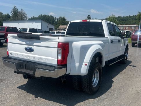 Used 2017 Ford F350 XL w/ STX Appearance Package AWD/4WD image 3