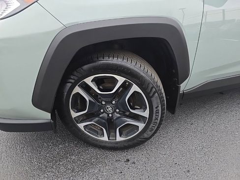 Used 2019 Toyota RAV4 Adventure image 2