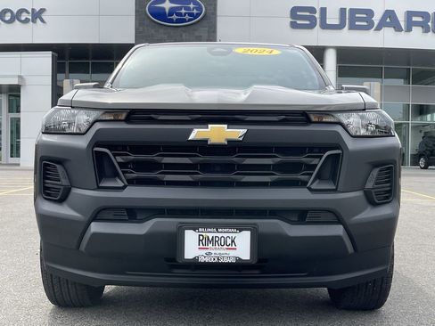 Used 2024 Chevrolet Colorado W/T RWD image 13