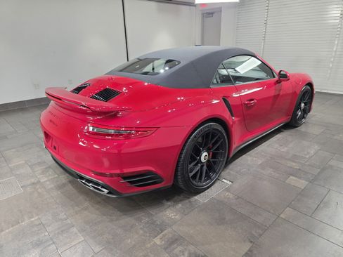Used 2018 Porsche 911 Turbo image 30