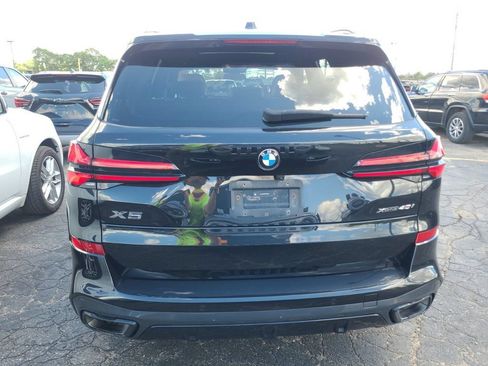 Used 2024 BMW X5 xDrive40i AWD/4WD image 3