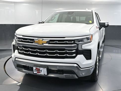 Used 2023 Chevrolet Silverado 1500 LTZ w/ LTZ Convenience Package II image 13